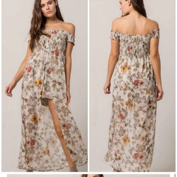 Coco and Jaimson Floral Romper - Picture 1 of 5